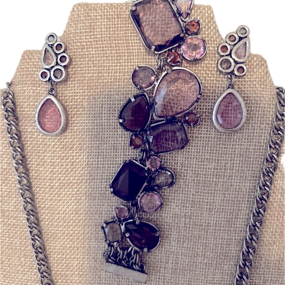 Lavender stones. Unique setting of 3. Will break up the set - Picture 2 of 9